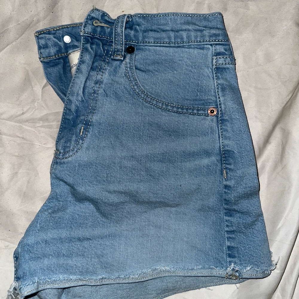 Universal Thread Women’s Shorts